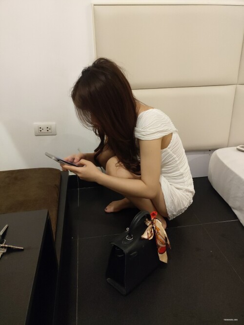 d1b0947b0388ad7fd1b16f0a5d85416b.jpg